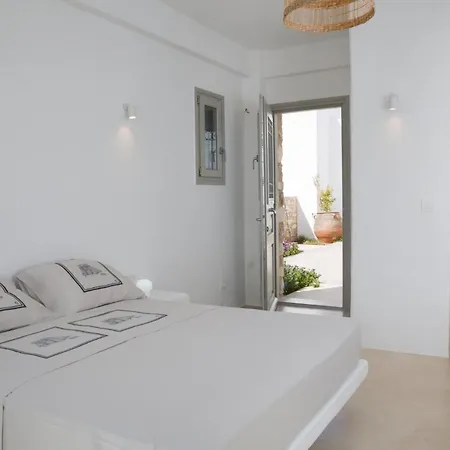 Thita Estate וילה חריסי אקטי